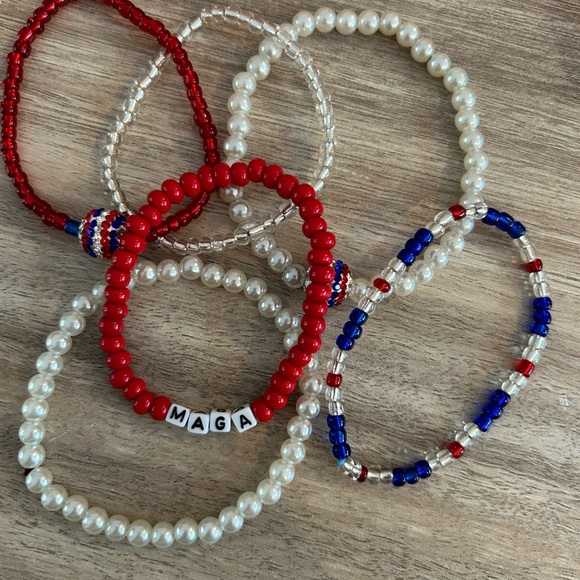 🎁 🇺🇸 NWT MAGA Make America Great Again Patriot Pack stack bracelets. - Picture 4 of 5